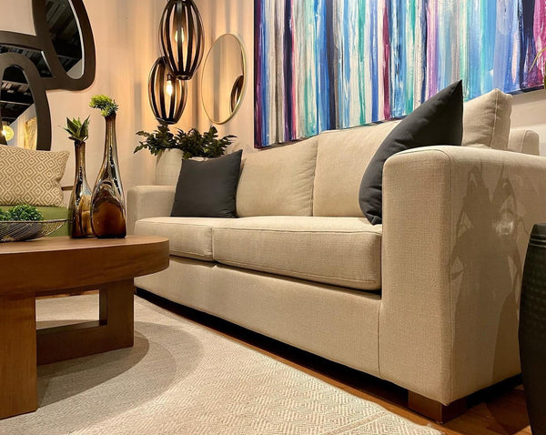 Sofá Tapizado / Grey Upholstered Sofa*