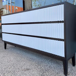 Cajonera surcos de parota / Groove Parota drawers