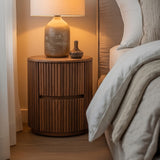Buró Mandi / Mandi nightstand
