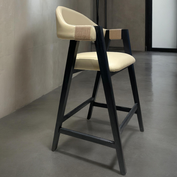 Banco Ransol Piel / Ransol Leather Barstool