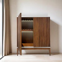 Gabinete de bar Mosina / Mosina bar cabinet