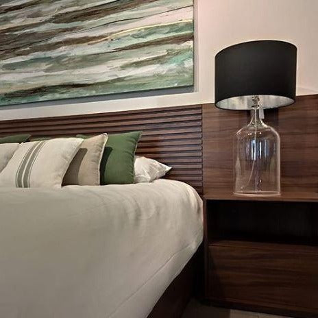 Recámara de Parota  / Striped Parota Bedroom*