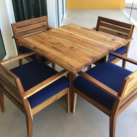 Mesa de Teca / Teca Table*