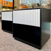 Buró Negro / Black Nightstand*
