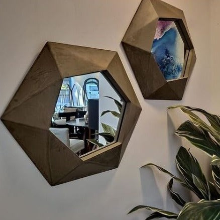 Espejo hexagonal de parota/ Parota hexagonal mirror*
